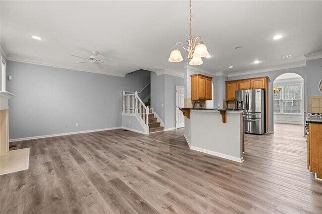 Building Photo - 3642 Gambrell Ln