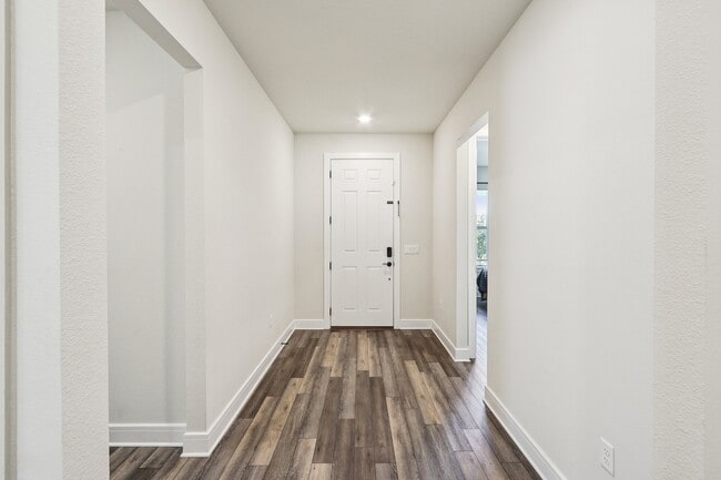 Building Photo - 4103 Meandering Bay Dr