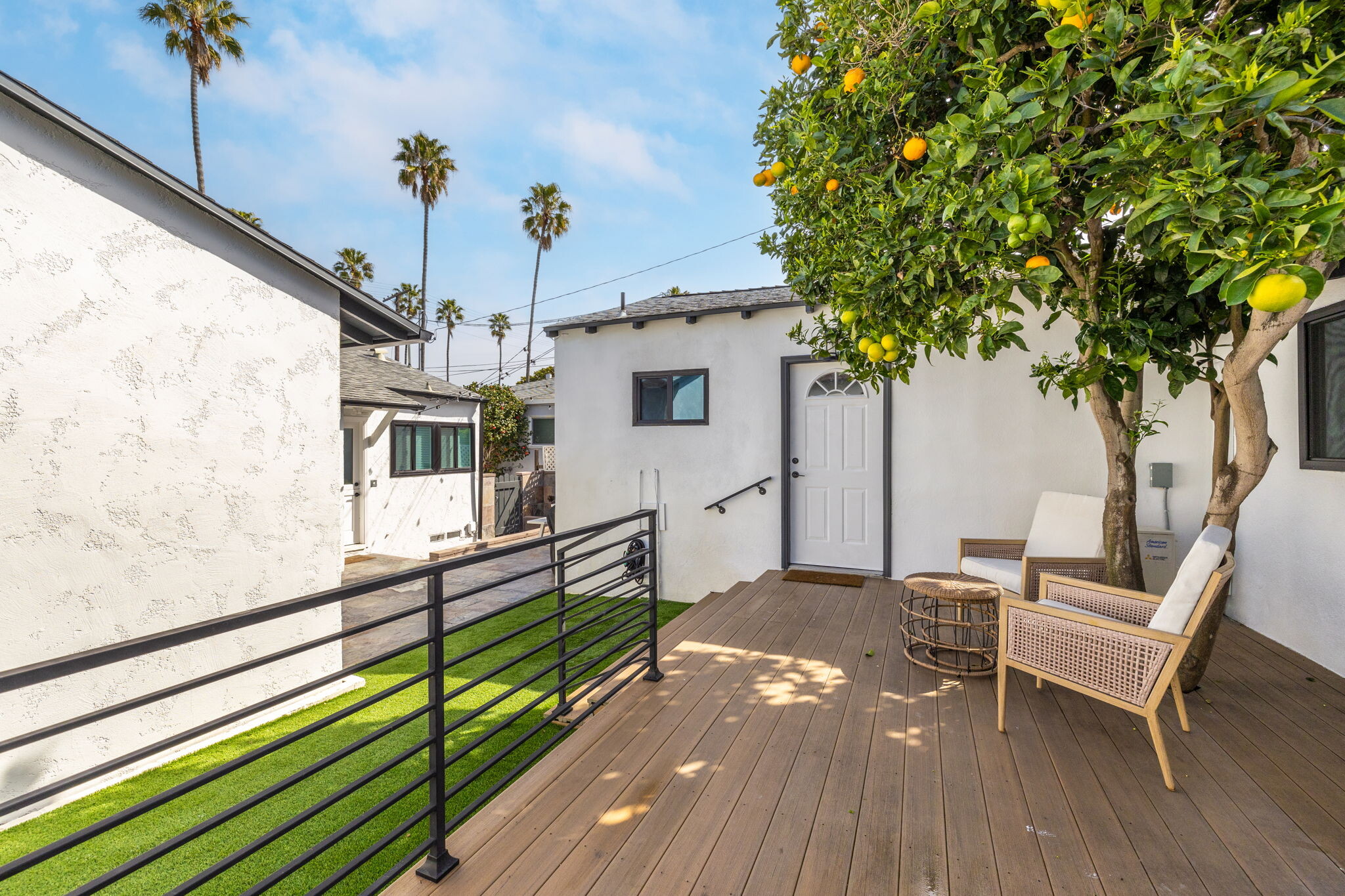 Building Photo - 614 Knob Hill Ave