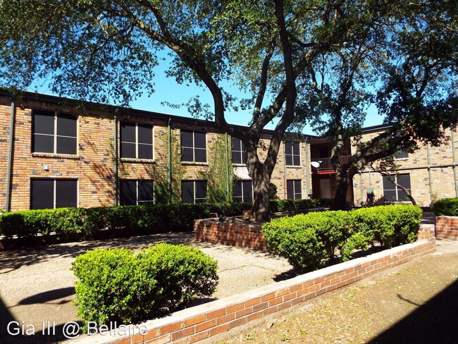 Building Photo - 6711-6711 Atwell Dr