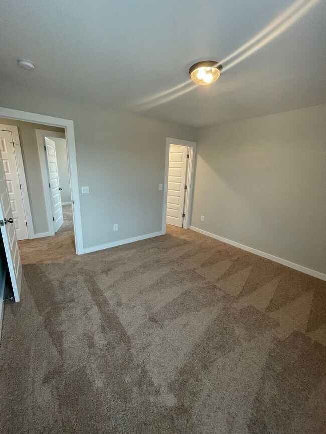 Building Photo - Home for Rent in Calera, AL!!! Available to View Now!!!