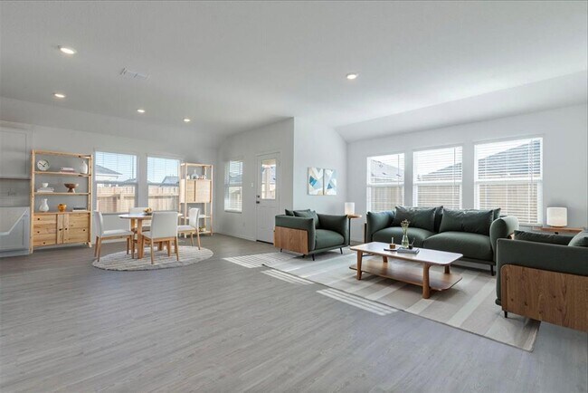 Building Photo - 241 Seven Seas Dr