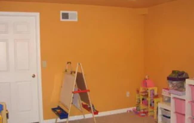 Building Photo - 73 Witman Dr