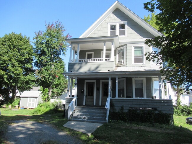 Primary Photo - 144 Disbrow St