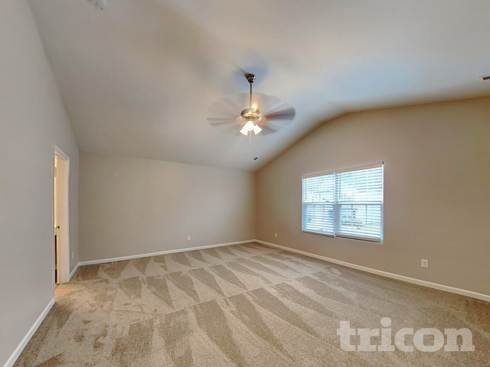 Building Photo - 945 Joselynn Drive