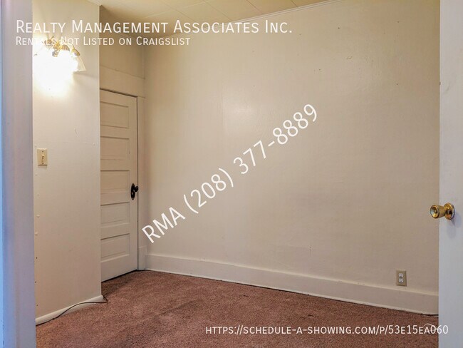 Building Photo - 1019 N 16th St