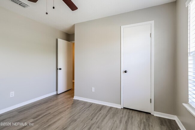 Building Photo - 6349 Faulkner Dr