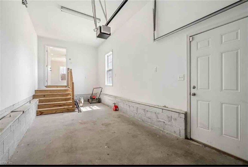 Building Photo - 2701 Wickham Ave