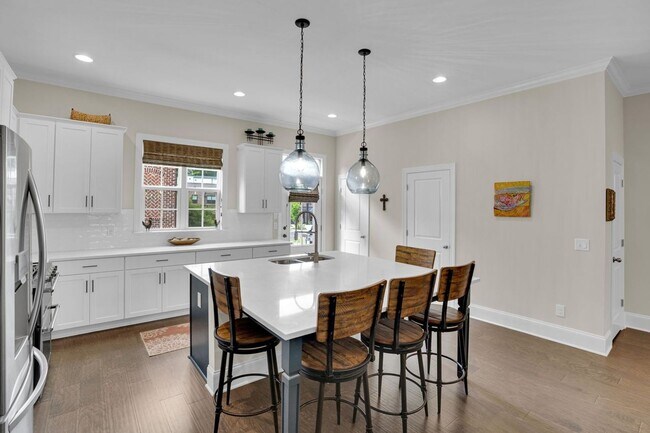 Building Photo - Bull Street District 3 Bedroom 3.5 Bath