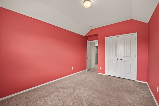 Building Photo - 322 Marble Springs Ln