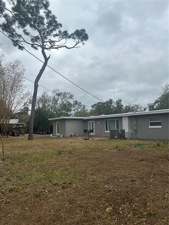 Building Photo - 1725 Mosher Dr