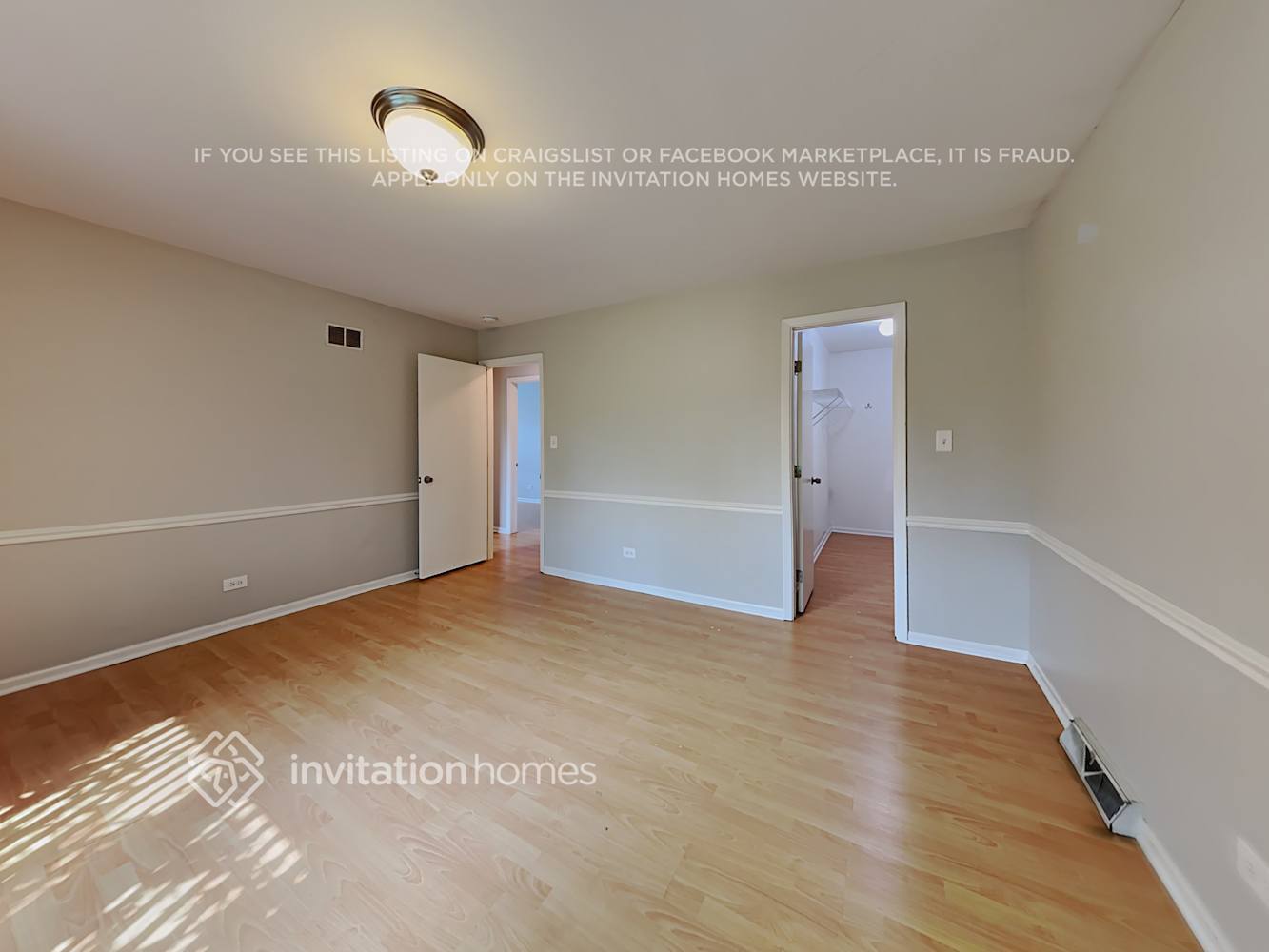 Building Photo - 10528 S 83rd Ave