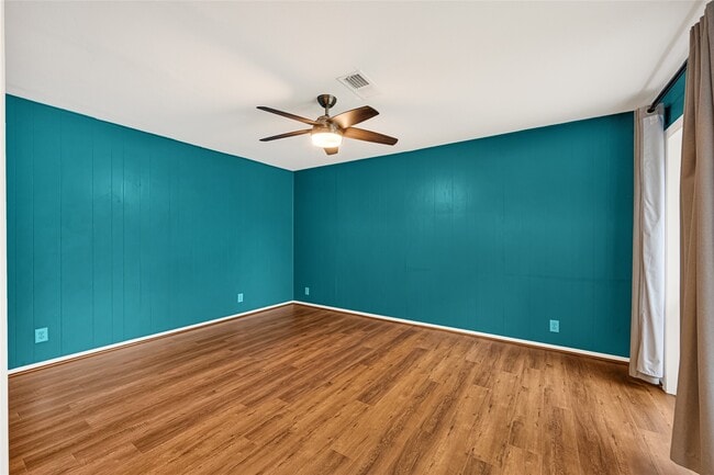 Building Photo - 501 Jerry St