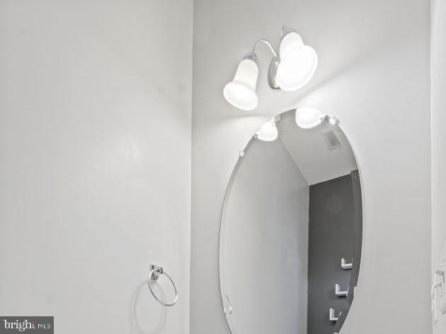 Building Photo - 4252 Normandy Ct