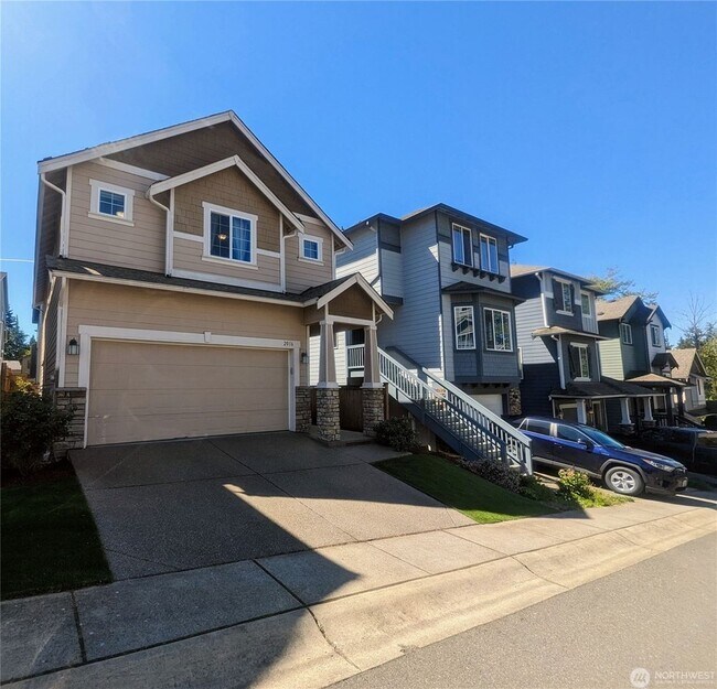 Building Photo - 4bd/2.5ba Lynnwood Home