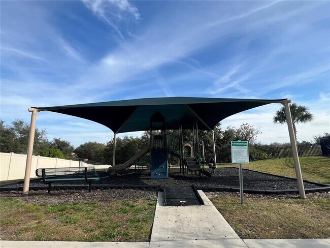 Building Photo - 1143 Cambridge Dr