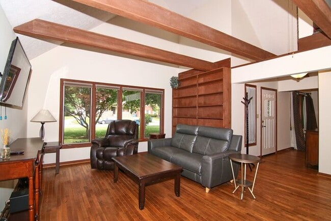 Building Photo - Furnished Home Blocks from Butler University!