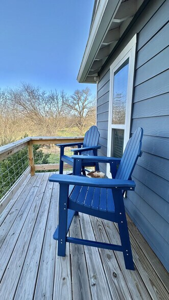 Building Photo - 123 Nicole Ln