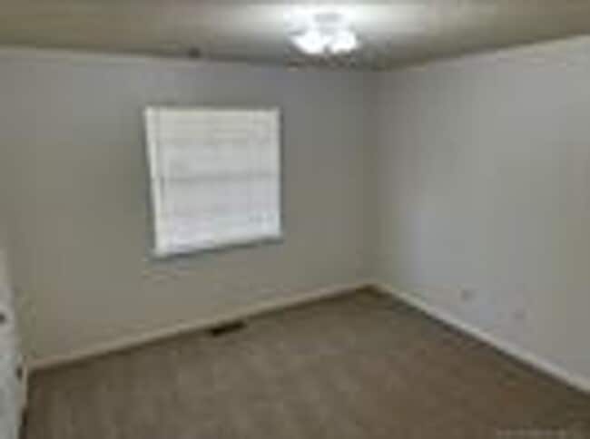 Building Photo - Welcome home to this beautifully updated 3-bedroom, 2-bath home with a 2-car garage, located in t...