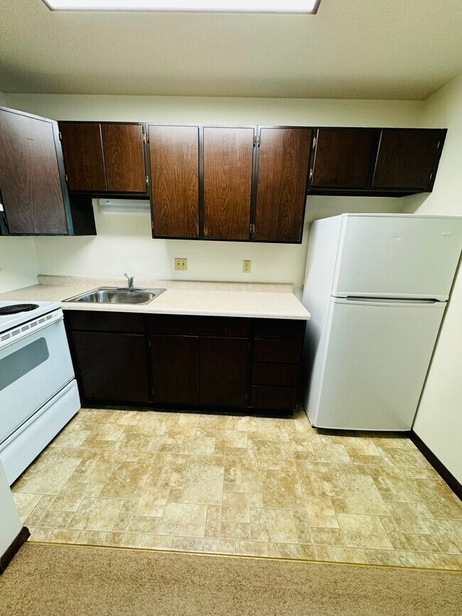 Building Photo - 429