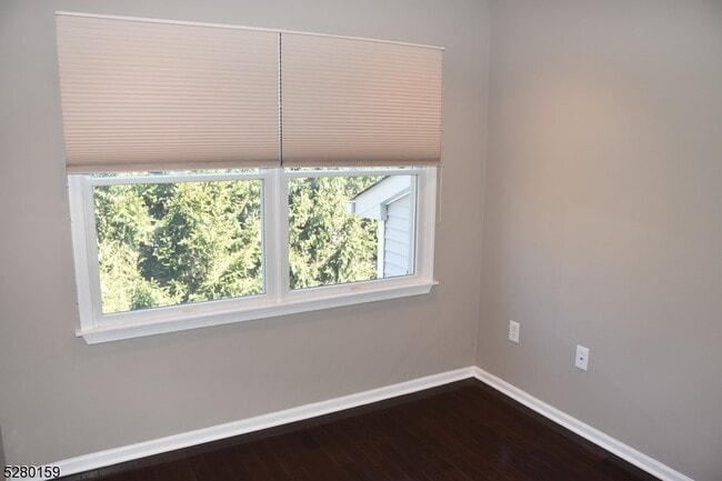 Building Photo - 125 Springhill Dr