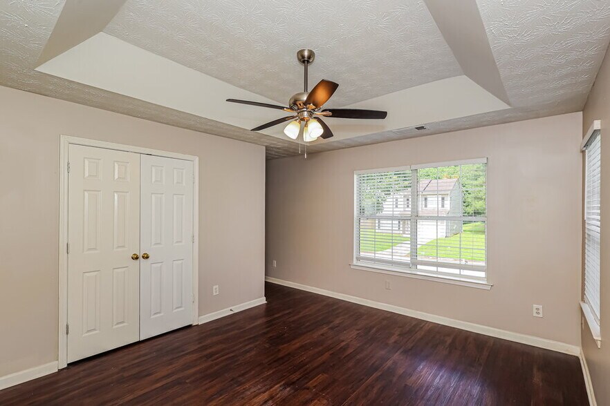Building Photo - 4080 Robin Cir