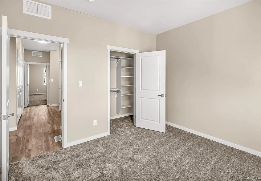 Building Photo - 1290 N 13th St