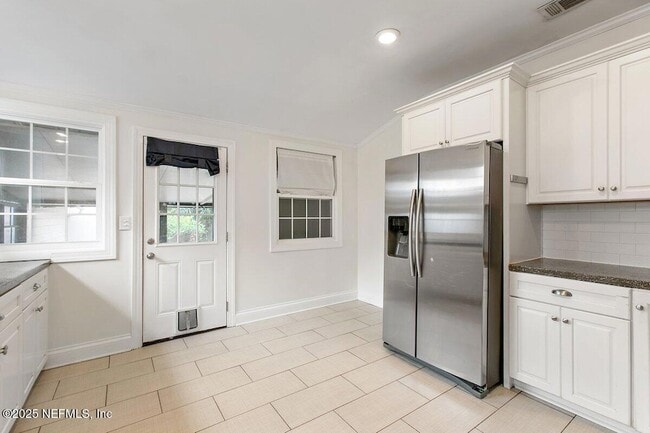 Building Photo - 4548 French St