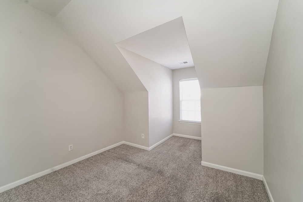 Building Photo - 7823 Montbrook Dr