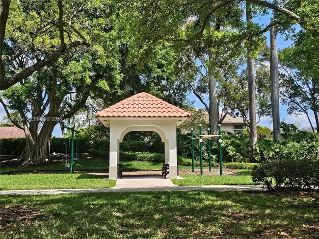 Building Photo - 4279 Greenbriar Ln