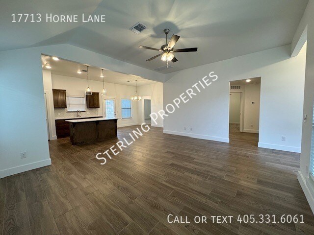 Building Photo - 17713 Horne Ln