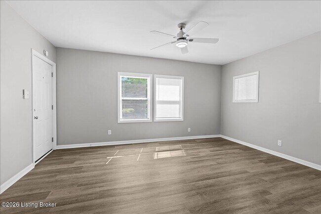 Building Photo - 1018 S 47th St