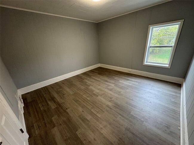 Building Photo - 28 Lydia St