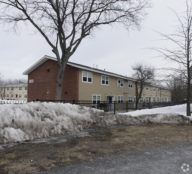 Building Photo - Ezra Prentice Homes