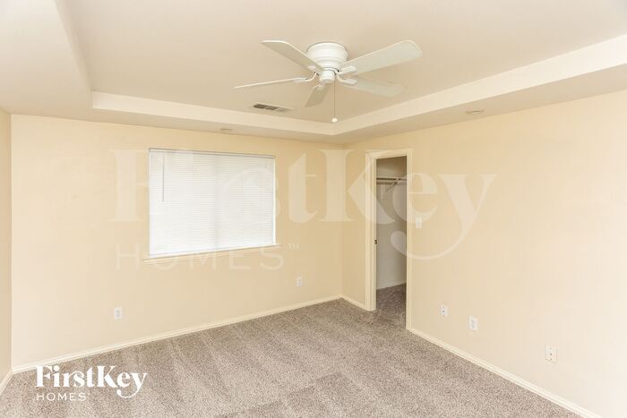Building Photo - 5305 Jordan Ridge Dr