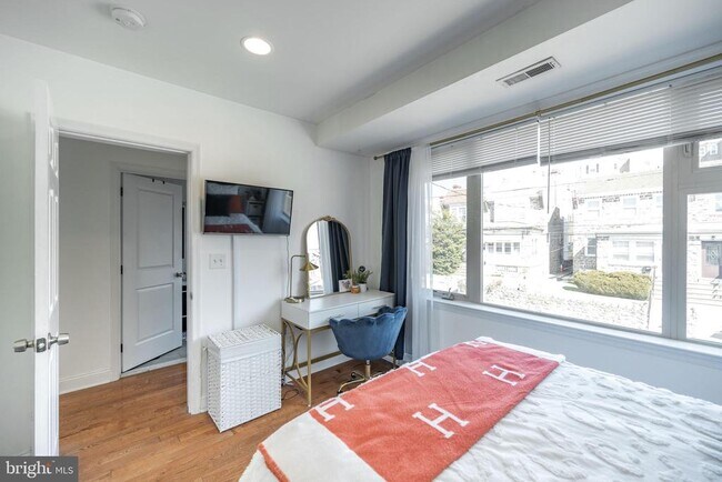 Building Photo - 4066 Manayunk Ave