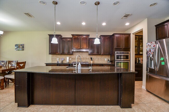 Building Photo - 4302 Trinity Creek Ct