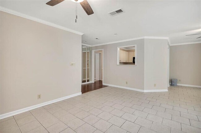 Building Photo - 605 Harbour Oaks Dr