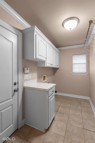 Building Photo - 6012 Whitney Dr