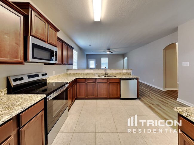 Building Photo - 8975 Blackhaw St