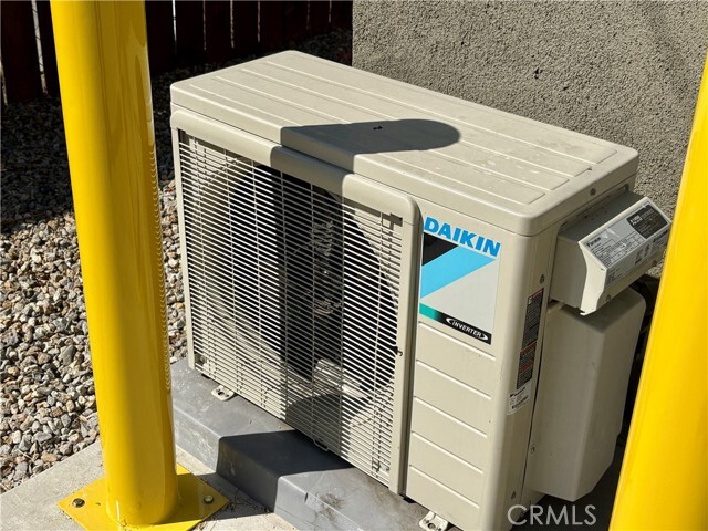 Building Photo - 296 N Allen St