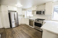 Building Photo - 5113 N McDonald Rd