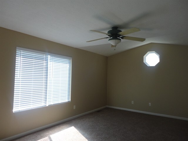 Building Photo - 2293 Antoinette Way