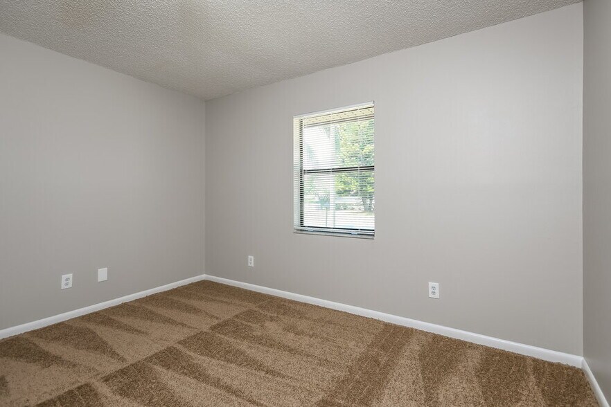 Building Photo - 104 Lake Daisy Terrace