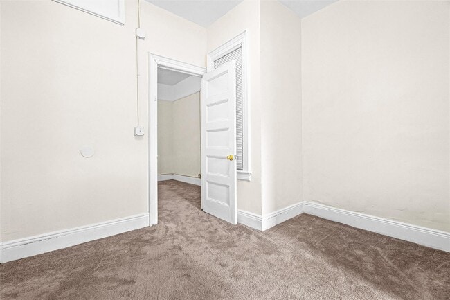 Building Photo - 2034 Newbold Ave