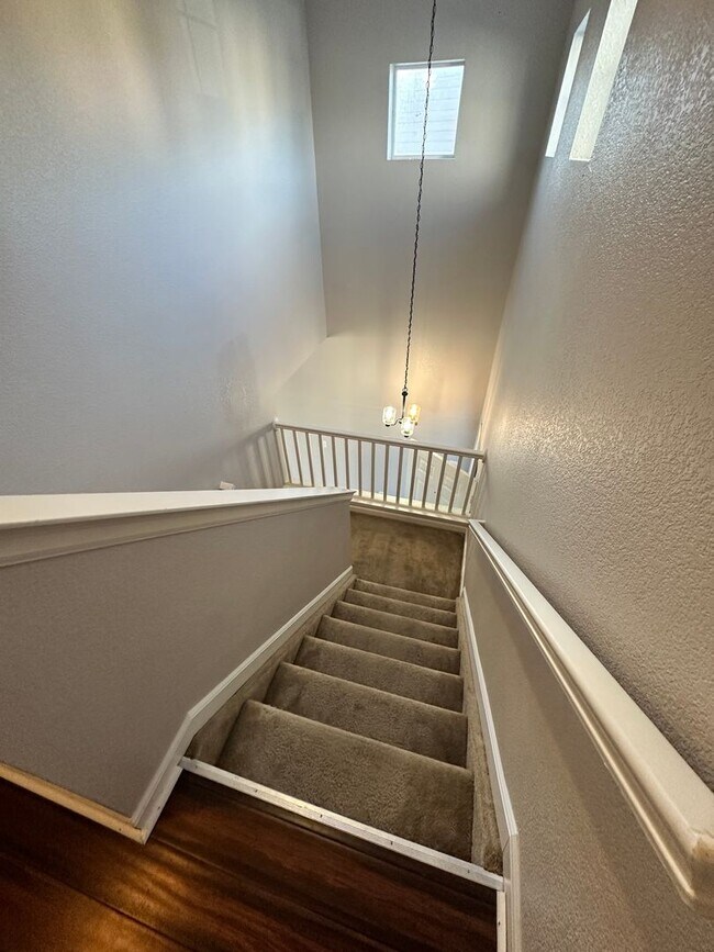 Building Photo - Single Family Home for Rent!