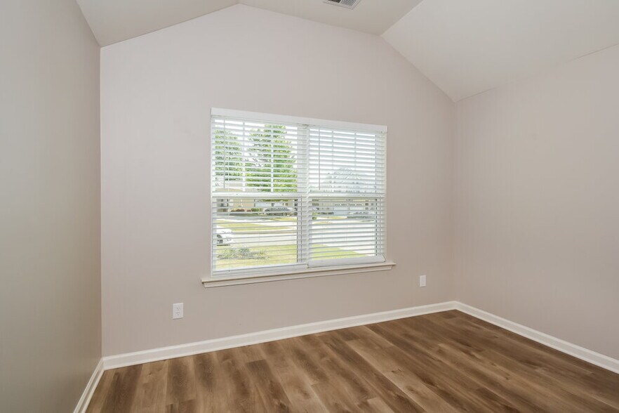 Building Photo - 508 Reece Trl