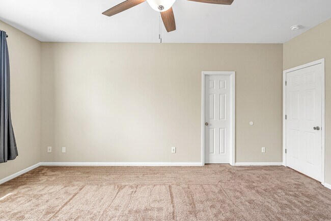 Building Photo - 310 Cedar Island Trail