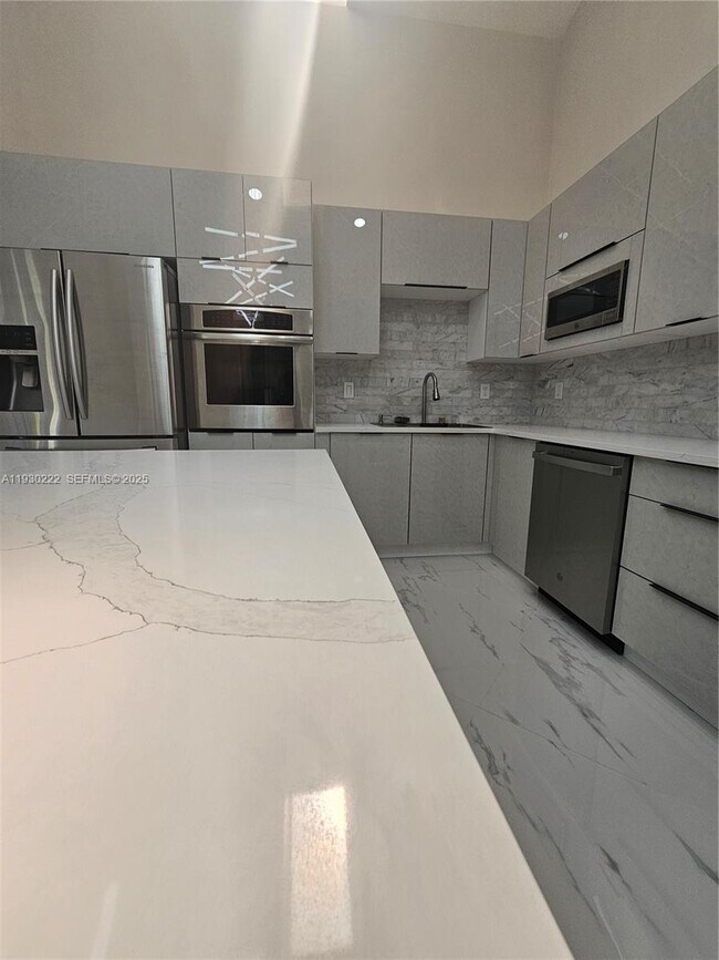 Building Photo - 4 Alford Ct