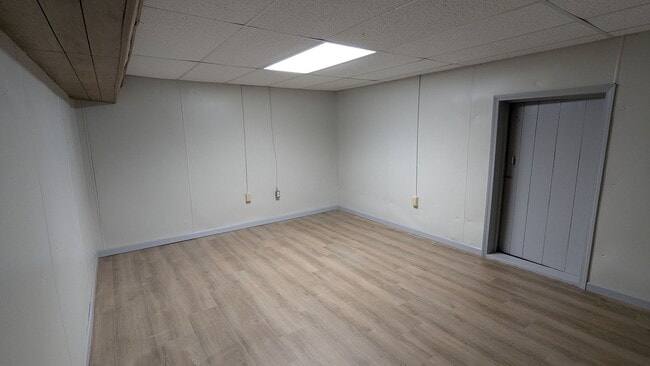 Building Photo - Welcome to this newly renovated gem located in the heart of North Canton